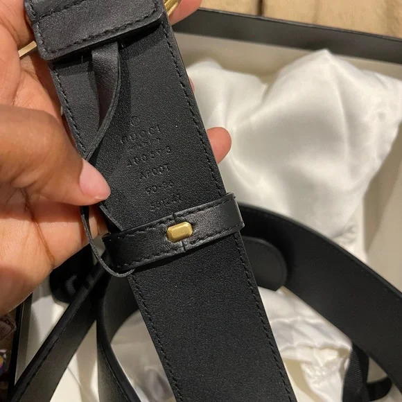 GUCCI Wide leather belt with Double G buckle